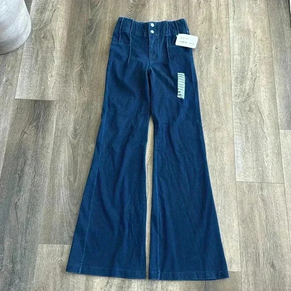 Rae Mode Flare Pants. Women’s size small. New with tags! - Picture 1 of 5